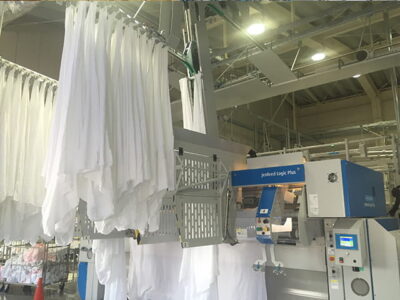 ロール前無人化により、投入者の作業環境を、劇的に改善させるジェンレールシステム