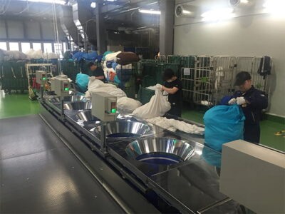 バッグシステムの仕分けステーションによる作業の効率化